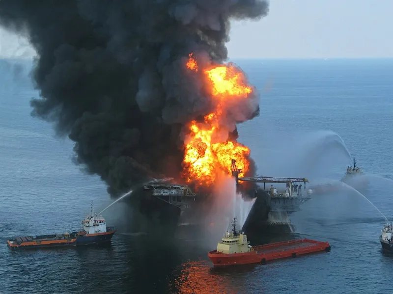 Permit in Hand, Rig Nowhere in Sight: The Hidden Lag Between Approval and First Oil in the Bakken
